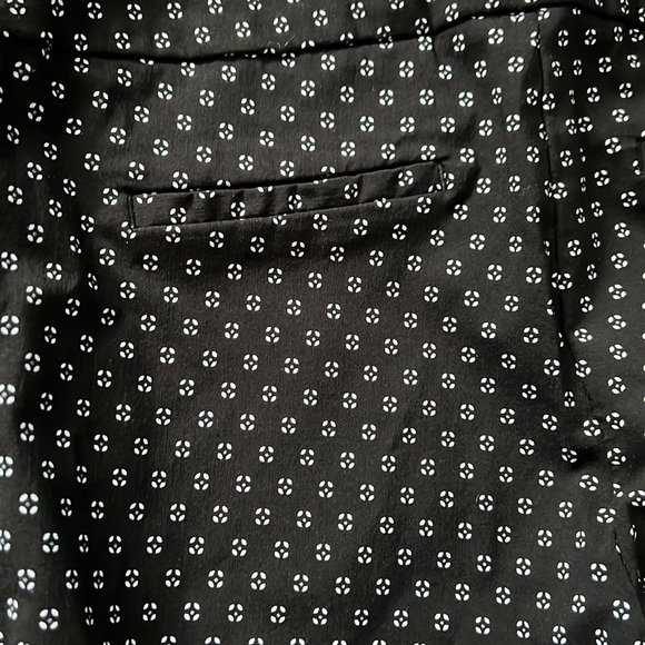 4/$20 Rickis Large 28” Crop - Picture 4 of 5